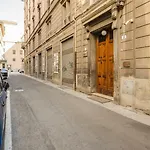 Del Nettuno アパート ボローニャ