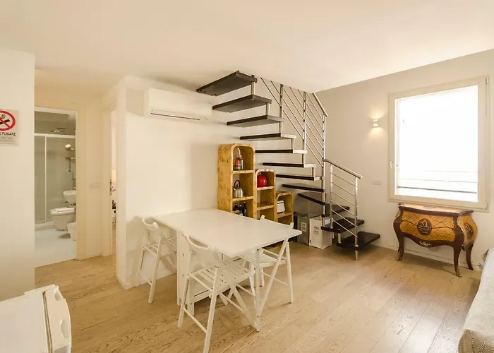 Apartment Del Nettuno Bologna